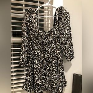 Lovers + Friends Black & White Short Ruffle Sleeve Mini Dress